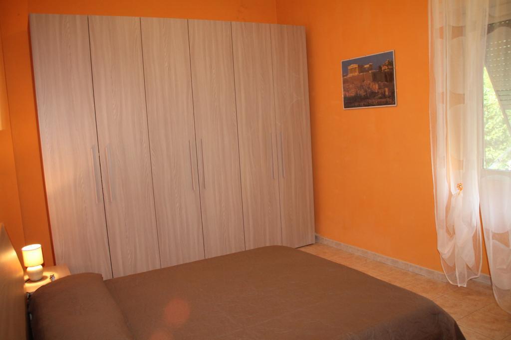 Pirhouse Apartman Róma Szoba fotó