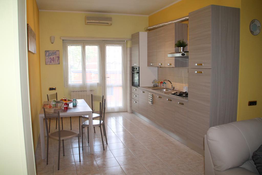 Pirhouse Apartman Róma Szoba fotó